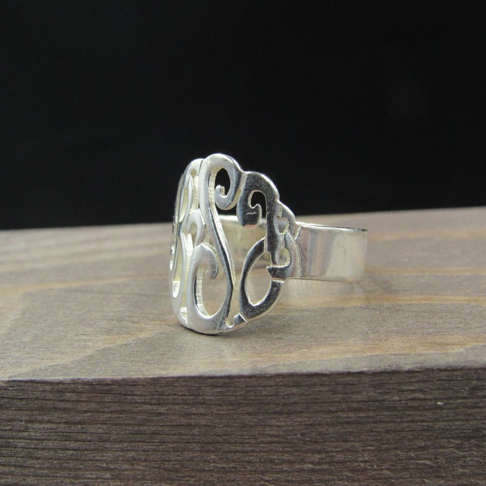 Size 8.75 Sterling Silver RSG Initial Band Ring - Picture 3 of 8